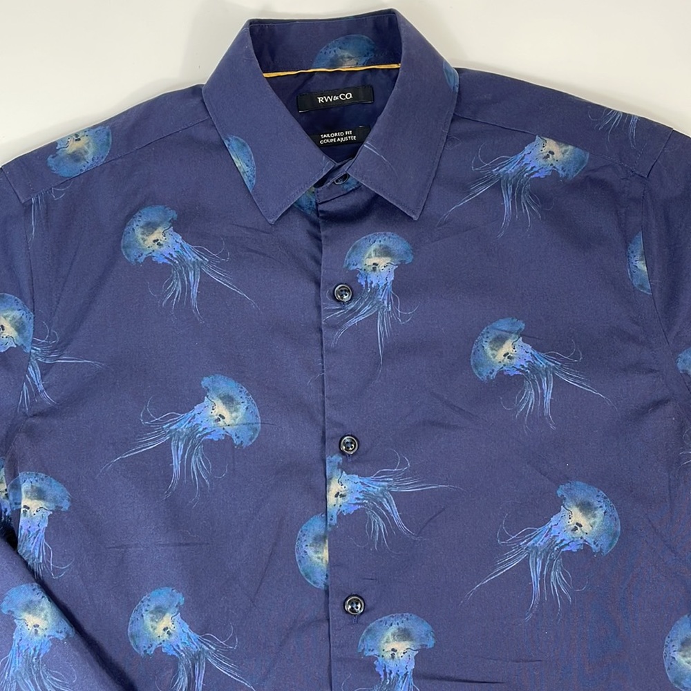 RW&CO Jellyfish print,  Dress shirt, long sleeve, tailored fit, 13-13 1/2 , XS